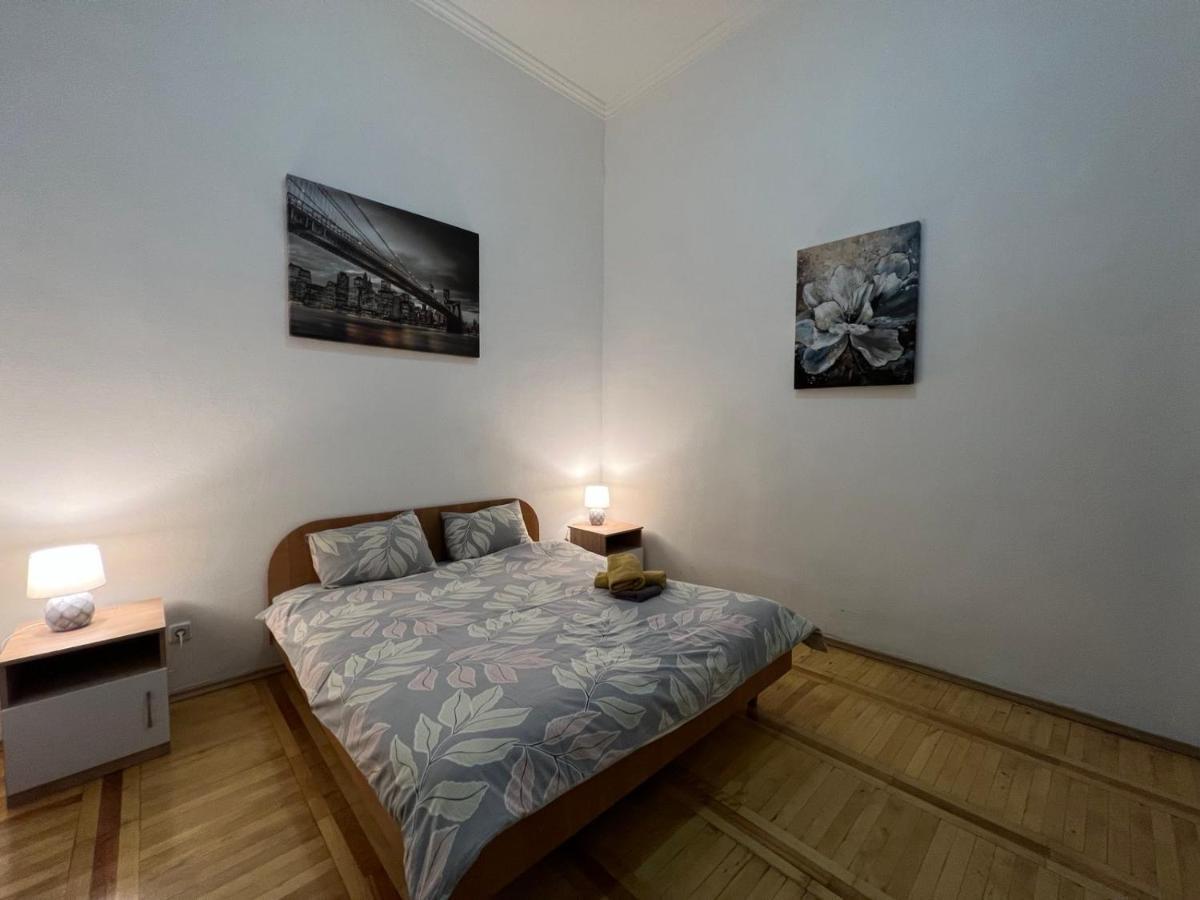 Apartment In The Historic Center Kiev Exterior foto